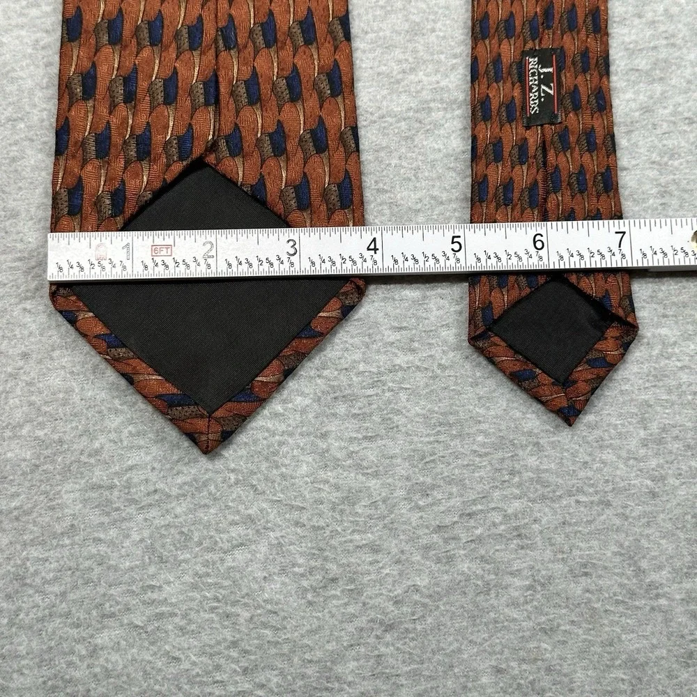 JZ‎ Richards Necktie Orange Black Geometric Pattern 100% Silk Handmade USA